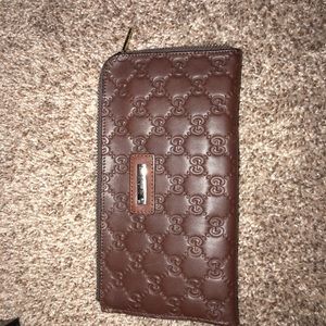 Authentic Leather Brown Monogram leather wallet